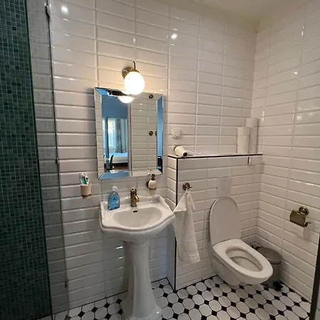 Lejlighed Hubane Ja Ruumikas Saunaga Korter Kesklinnas